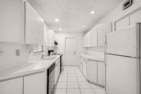 Casa en venta en Spring Hill, Florida, 2 dormitorios, 102.66 m2 № 2425968 - foto 10