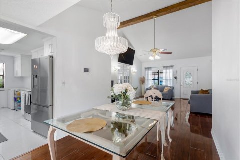 Villa ou maison à vendre à Tampa, Floride: 3 chambres, 138.24 m2 № 2358467 - photo 16
