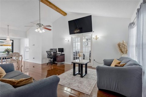 Villa ou maison à vendre à Tampa, Floride: 3 chambres, 138.24 m2 № 2358467 - photo 11