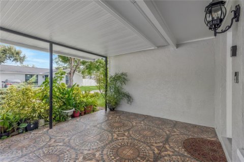 Villa ou maison à vendre à Tampa, Floride: 3 chambres, 138.24 m2 № 2358467 - photo 6