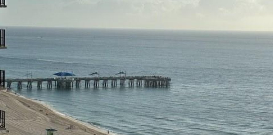 Condominio en Pompano Beach, Florida, 2 dormitorios  № 2084484