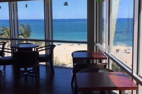Condominio en venta en Pompano Beach, Florida, 2 dormitorios, 90.12 m2 № 2084484 - foto 30