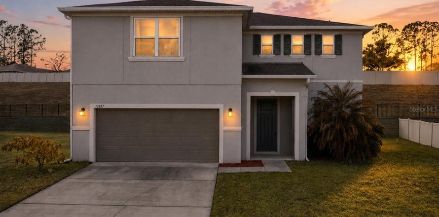 Villa ou maison à Clermont, Floride 3 chambres, 209.31 m2 № 2157229