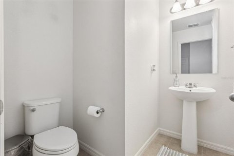 Villa ou maison à vendre à Clermont, Floride: 3 chambres, 209.31 m2 № 2157229 - photo 28