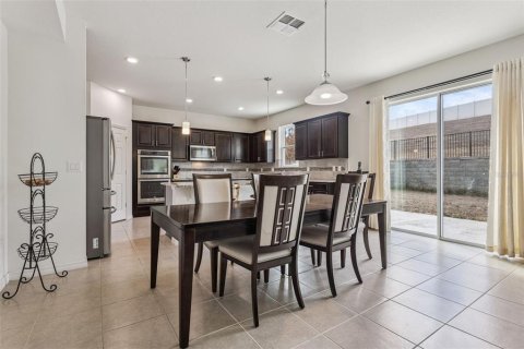 Villa ou maison à vendre à Clermont, Floride: 3 chambres, 209.31 m2 № 2157229 - photo 6