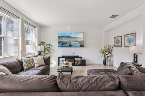 Villa ou maison à vendre à Clermont, Floride: 3 chambres, 209.31 m2 № 2157229 - photo 4