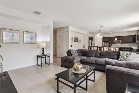 Villa ou maison à vendre à Clermont, Floride: 3 chambres, 209.31 m2 № 2157229 - photo 5