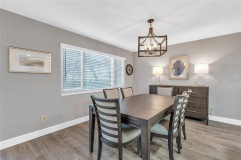 Copropriété à vendre à Punta Gorda, Floride: 2 chambres, 151.43 m2 № 1392864 - photo 16