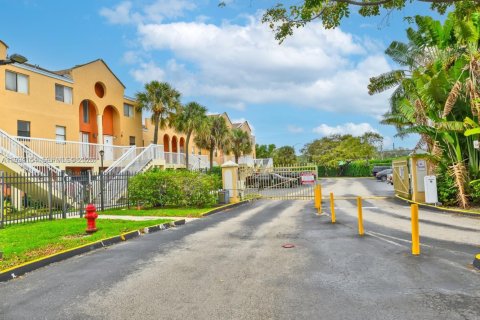 Condo in Fort Lauderdale, Florida, 1 bedroom  № 2058348 - photo 16