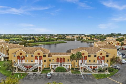Condo in Fort Lauderdale, Florida, 1 bedroom  № 2058348 - photo 13