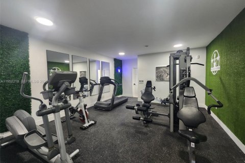 Снять в аренду квартиру в Майами-Бич, Флорида 55.74м2, № 2006486 - фото 22