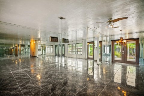Купить виллу или дом в Майами-Гарденс, Флорида 3 спальни, 132.11м2, № 2168091 - фото 4