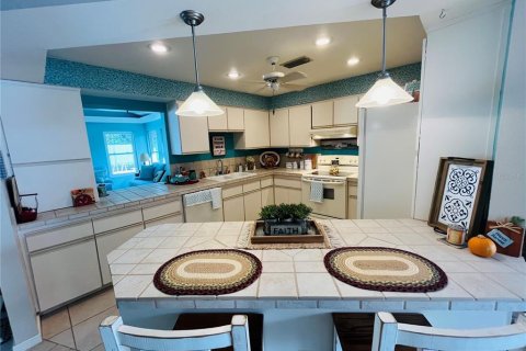 Casa en venta en Ocala, Florida, 3 dormitorios, 166.39 m2 № 2138622 - foto 14