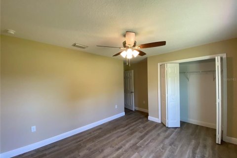 Villa ou maison à louer à Dunnellon, Floride: 4 chambres, 159.61 m2 № 2216686 - photo 23
