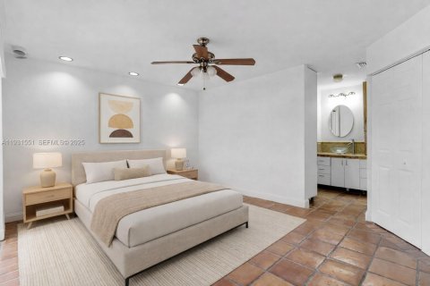 Villa ou maison à vendre à Miami, Floride: 3 chambres, 150.59 m2 № 1991108 - photo 17