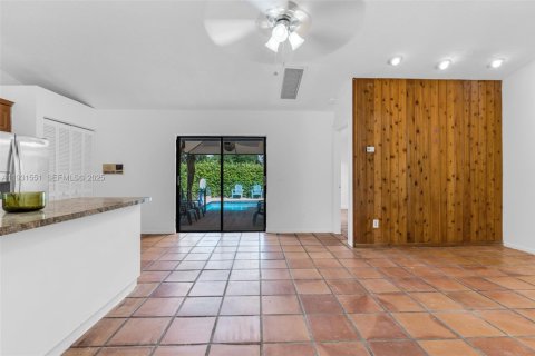 Villa ou maison à vendre à Miami, Floride: 3 chambres, 150.59 m2 № 1991108 - photo 14