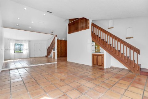 Villa ou maison à vendre à Miami, Floride: 3 chambres, 150.59 m2 № 1991108 - photo 6