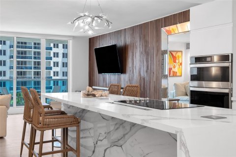 Copropriété à vendre à Miami Beach, Floride: 2 chambres, 83.61 m2 № 1935158 - photo 4