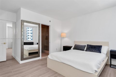 Copropriété à vendre à Miami Beach, Floride: 2 chambres, 83.61 m2 № 1935158 - photo 25