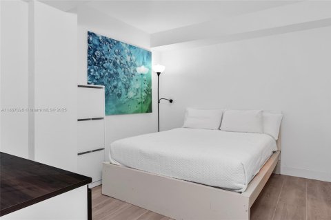 Copropriété à vendre à Miami Beach, Floride: 2 chambres, 83.61 m2 № 1935158 - photo 29