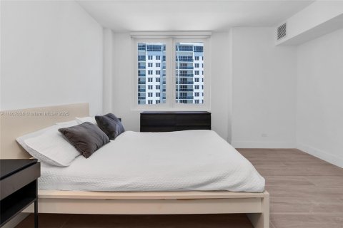 Copropriété à vendre à Miami Beach, Floride: 2 chambres, 83.61 m2 № 1935158 - photo 23
