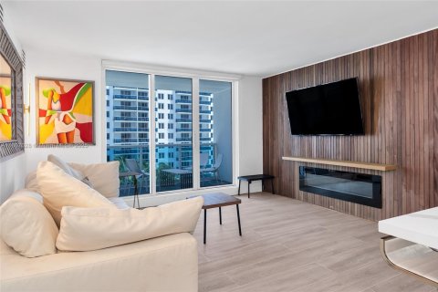 Copropriété à vendre à Miami Beach, Floride: 2 chambres, 83.61 m2 № 1935158 - photo 15