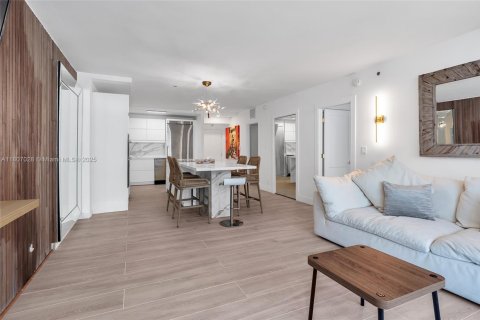 Copropriété à vendre à Miami Beach, Floride: 2 chambres, 83.61 m2 № 1935158 - photo 21