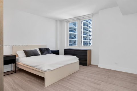 Copropriété à vendre à Miami Beach, Floride: 2 chambres, 83.61 m2 № 1935158 - photo 24