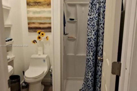 Immobilier commercial à louer à Hallandale Beach, Floride: 1 chambre, 136.57 m2 № 2062923 - photo 9