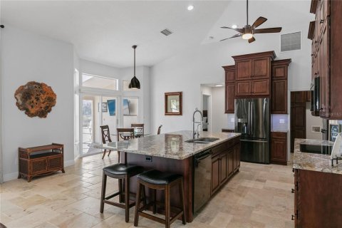 Villa ou maison à vendre à Sanford, Floride: 4 chambres, 226.12 m2 № 2298414 - photo 14