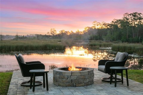 Villa ou maison à vendre à Sanford, Floride: 4 chambres, 226.12 m2 № 2298414 - photo 5