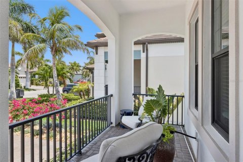Casa en venta en Ruskin, Florida, 3 dormitorios, 295.62 m2 № 2195900 - foto 6