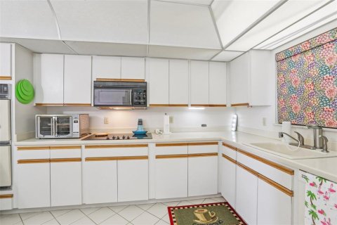 Купить кондоминиум в Сент-Питерсберг, Флорида 5 комнат, 130.06м2, № 1802397 - фото 11