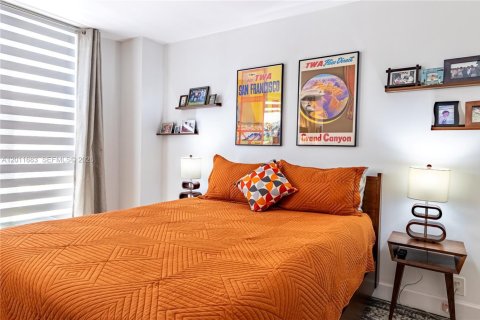 Condo in Miami, Florida, 2 bedrooms № 2075320 - photo 18