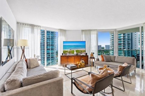 Condo in Sunny Isles Beach, Florida, 3 bedrooms № 2091295 - photo 4