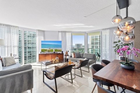 Condo in Sunny Isles Beach, Florida, 3 bedrooms № 2091295 - photo 6