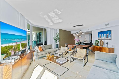 Condo in Sunny Isles Beach, Florida, 3 bedrooms № 2091295 - photo 3