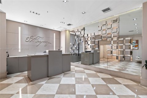 Condo in Sunny Isles Beach, Florida, 3 bedrooms № 2091295 - photo 23