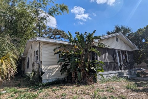 House in Tampa, Florida 3 bedrooms, 108.97 sq.m. № 1784672 - photo 4