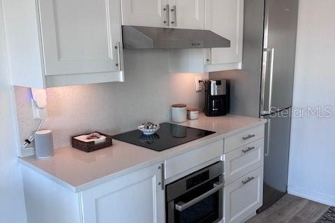 Condo in Saint Pete Beach, Florida, 1 bedroom  № 1895163 - photo 10
