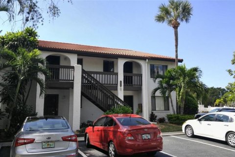 Copropriété à louer à Sarasota, Floride: 2 chambres, 94.39 m2 № 1267223 - photo 1
