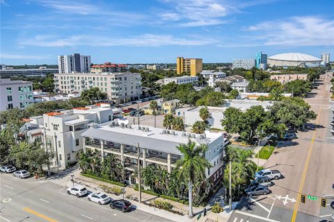 Condo in Saint Petersburg, Florida, 1 bedroom  № 1370271 - photo 29