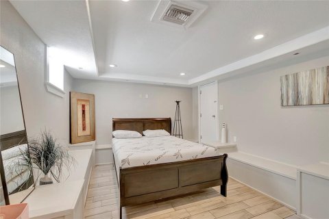 Condo in Saint Petersburg, Florida, 1 bedroom  № 1370271 - photo 22