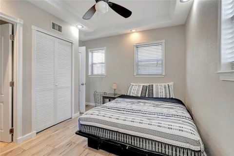 Condo in Saint Petersburg, Florida, 1 bedroom  № 1370271 - photo 26