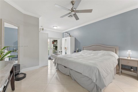 House in Deerfield Beach, Florida 3 bedrooms, 138.89 sq.m. № 1704751 - photo 25