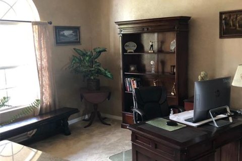 House in Spring Hill, Florida 3 bedrooms, 355.54 sq.m. № 1515614 - photo 30