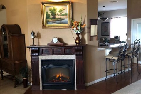 House in Spring Hill, Florida 3 bedrooms, 355.54 sq.m. № 1515614 - photo 6