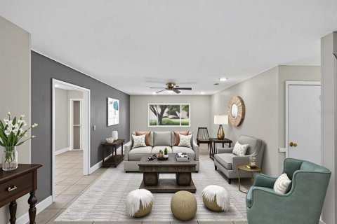House in Orlando, Florida 4 bedrooms, 176.98 sq.m. № 2208548 - photo 18