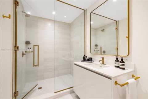 Condo in Miami, Florida, 3 bedrooms  № 1764830 - photo 17