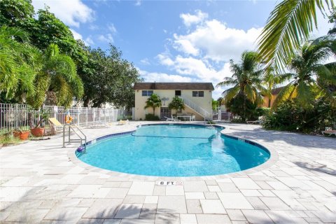 Condo in Plantation, Florida, 1 bedroom  № 1868295 - photo 23